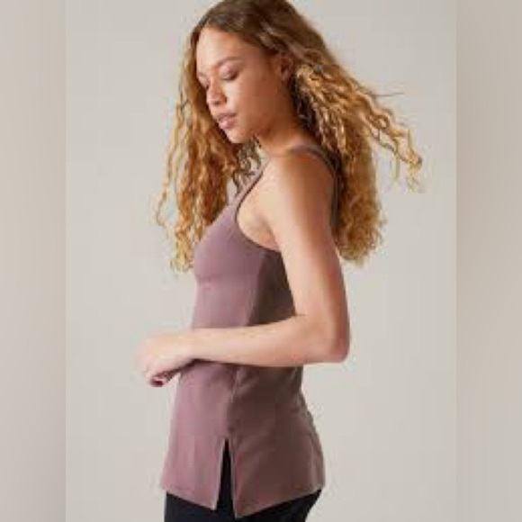 Athleta essence support tank size M - Picture 2 of 10